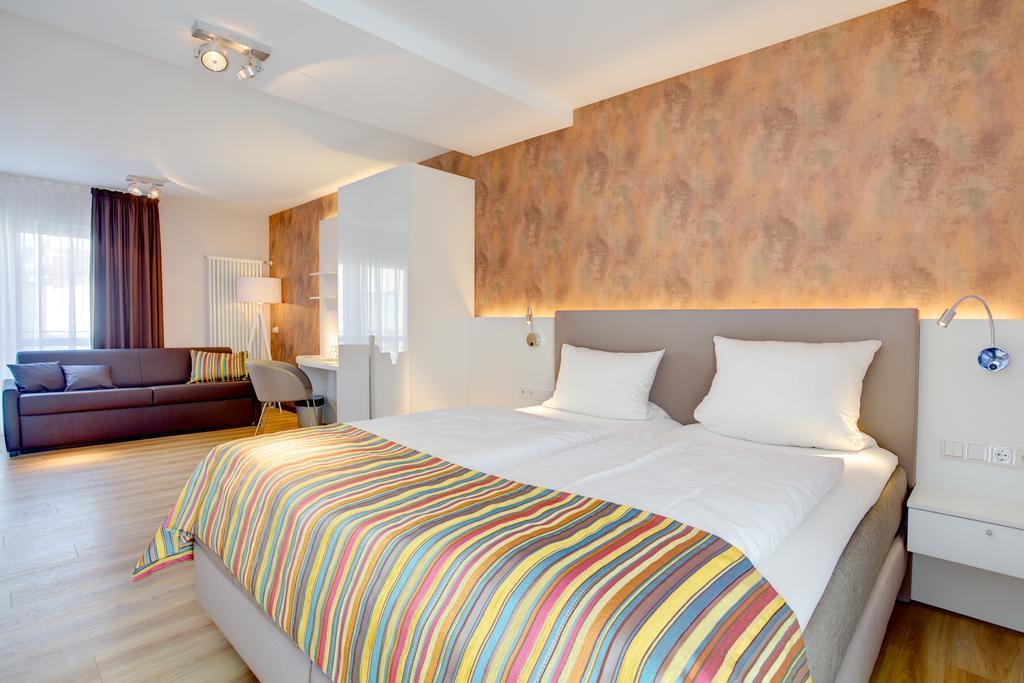 Elisabeth Hotel Garni เดทโมลด์ ภายนอก รูปภาพ