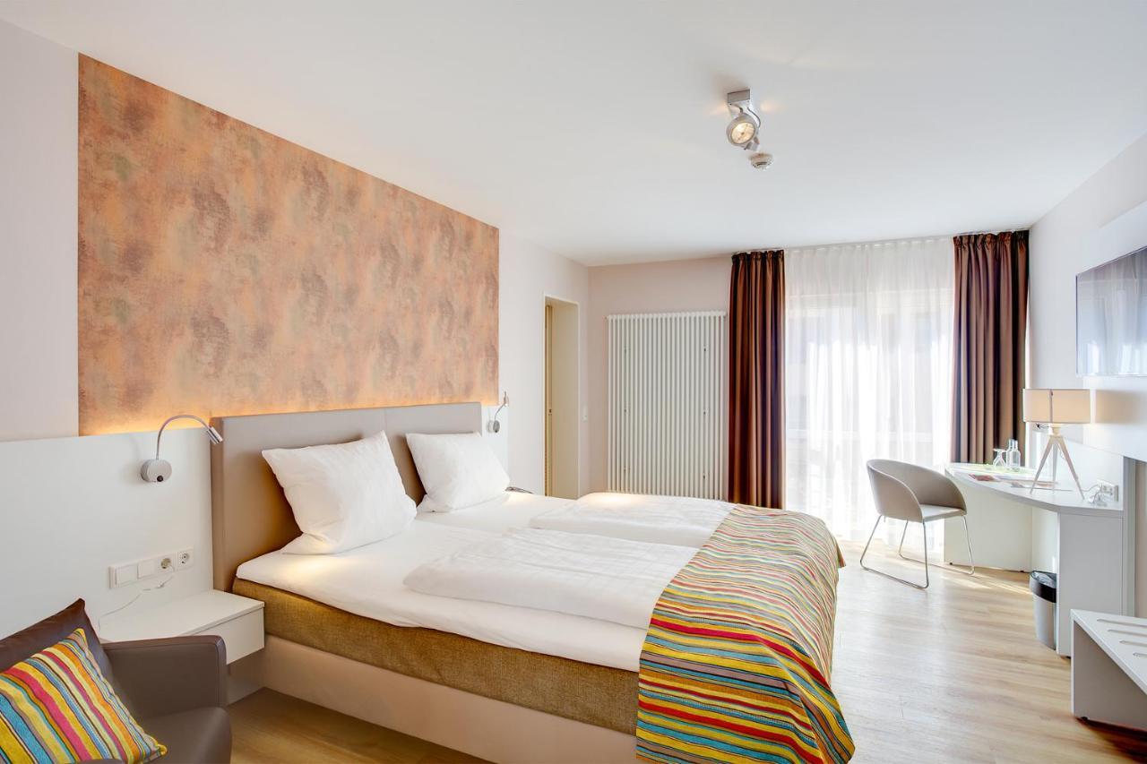 Elisabeth Hotel Garni เดทโมลด์ ภายนอก รูปภาพ
